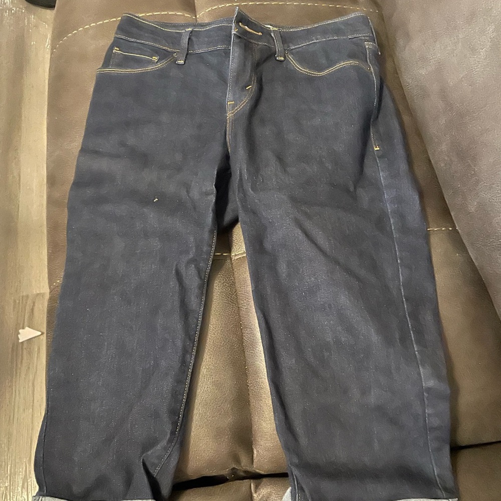 Levi’s Capri jeans. EUC
